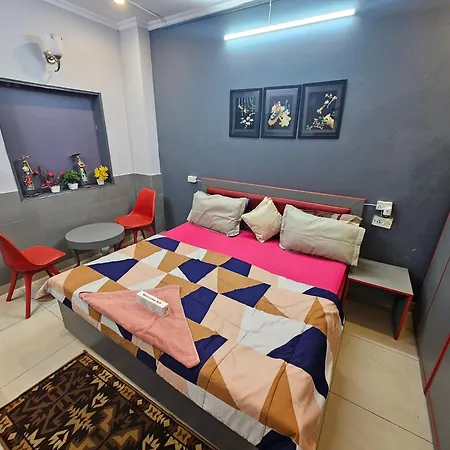Deer Park Home Stay New Delhi Exterior photo